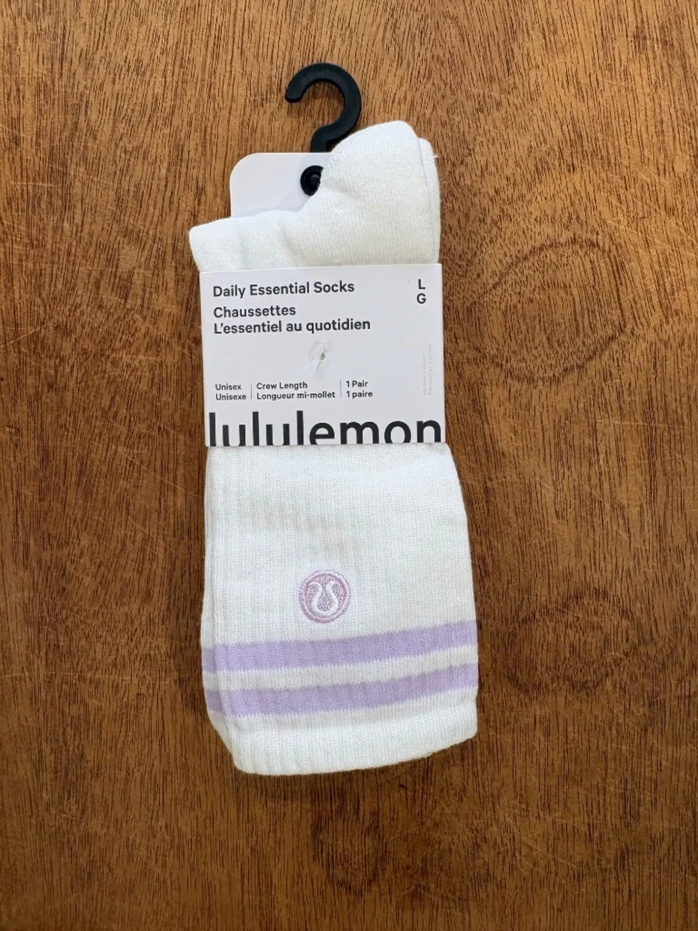Lululemon daily essential socks crew white/lavendar